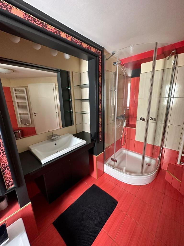 Jacuzzi Apartment - Center ザグレブ エクステリア 写真